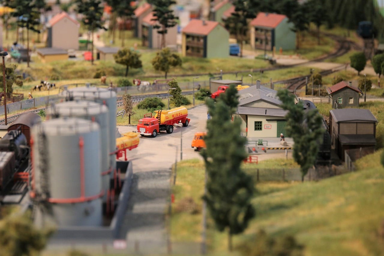 Z Scale & Micro Layouts