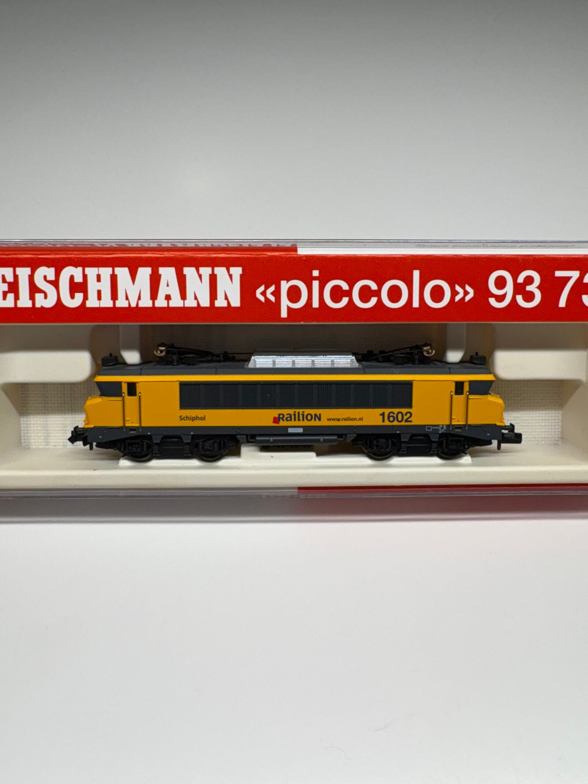 Dutch & Belgian Model Railways